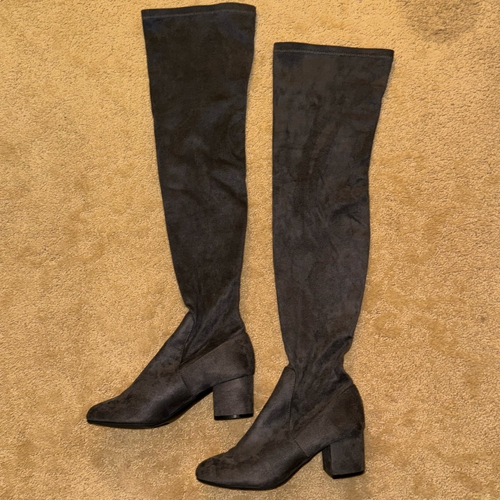 Never Worn Steve Madden Grey Suede Thigh High Heel Boots